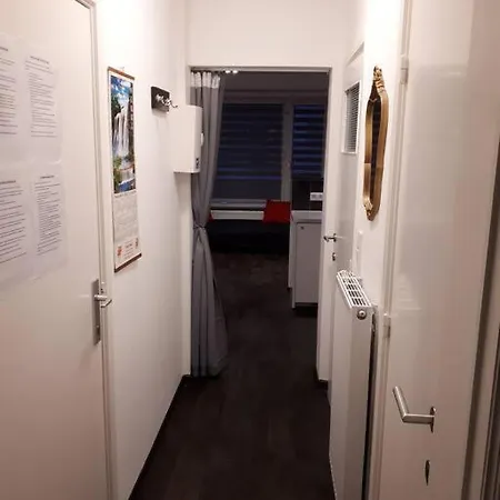 Sandettie 301 Nabij Zeedijk Voor Max 4 Personen Nieuwpoort